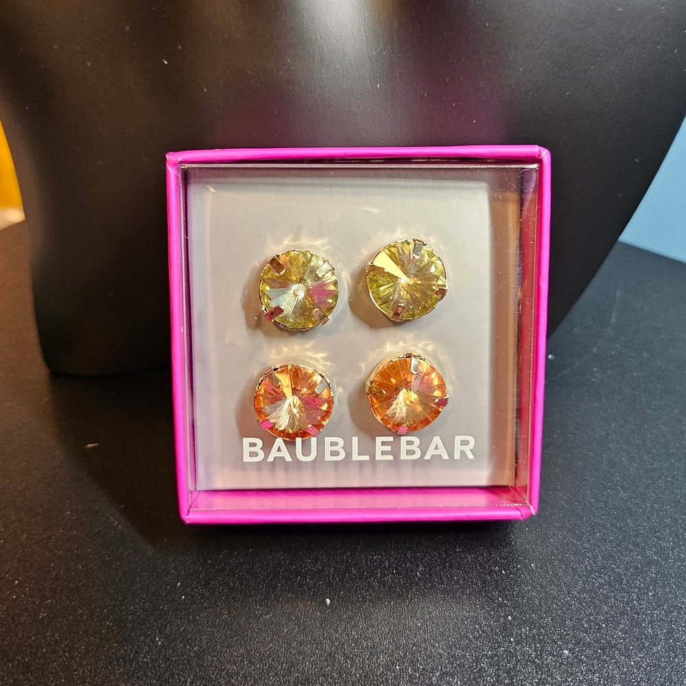 💯 2 PAIRS BaubleBar Crystal Stud Earrings 💯 - Picture 2 of 5